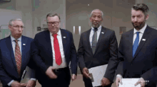 1790941297569.gif